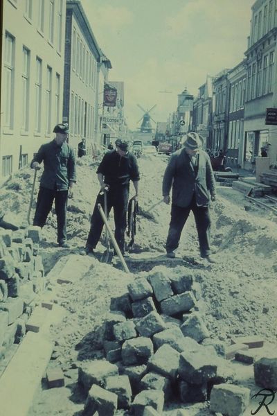 Datei:Neuer Weg Bau Kanalisation 05 oder 06 1959 06.JPG
